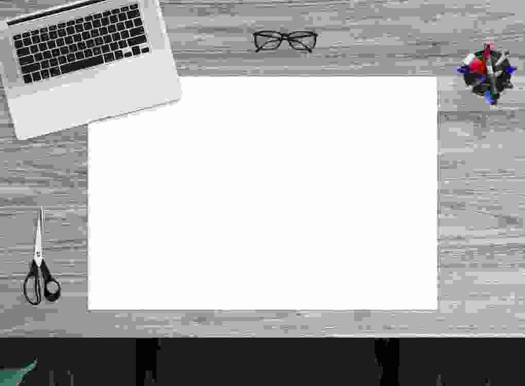 Cover-your-desk Schreibtischunterlage für Kinder und Erwachsene Schreibtischunterlage Weiß, aus hochwertigem Vinyl , 60 x 40 cm