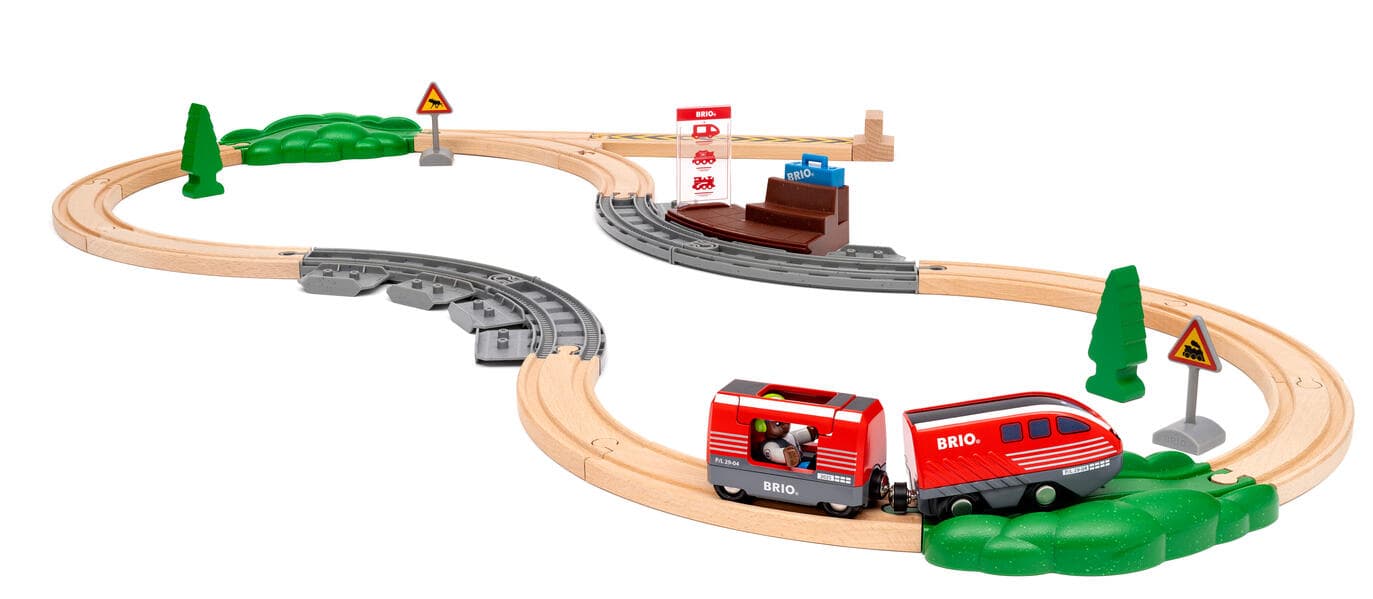BRIO World - 36102 Zugset mit Rückziehmotor | Zugset-Zubehör für Kinder ab 3 Jahren