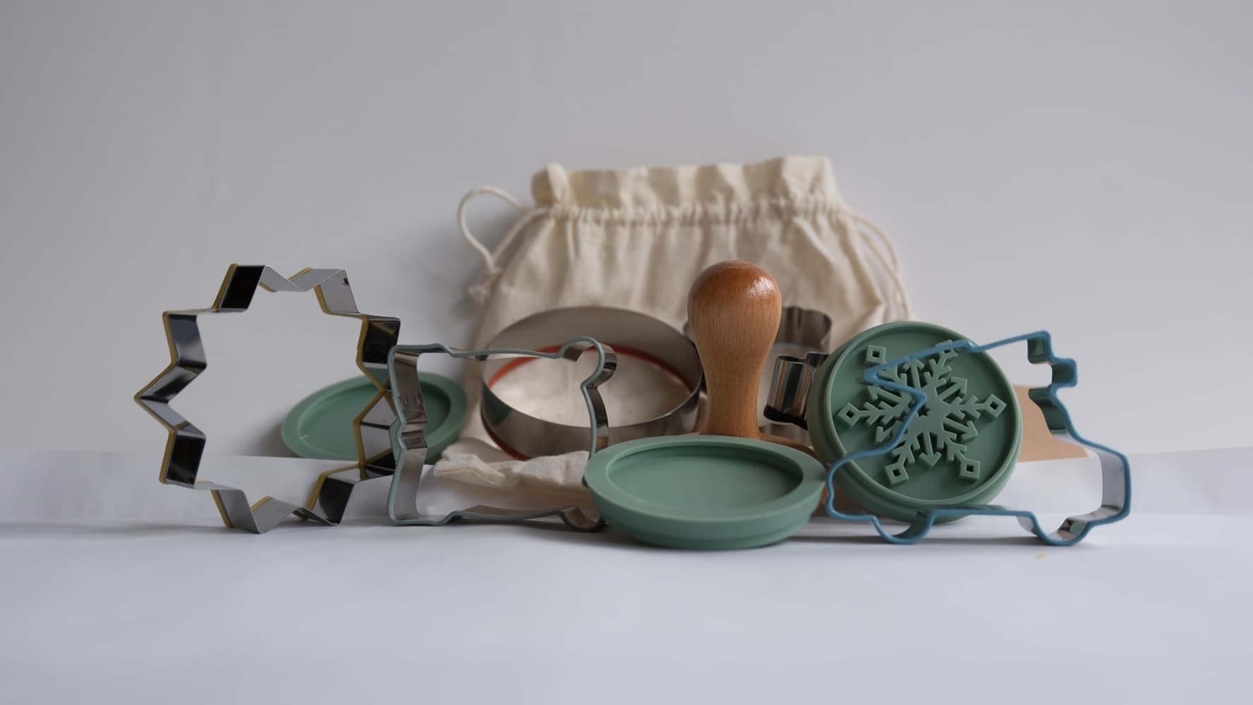 Keksausstecher-Set COOKIE mit Stempel 10-teilig