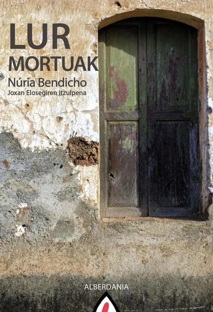 Lur mortuak