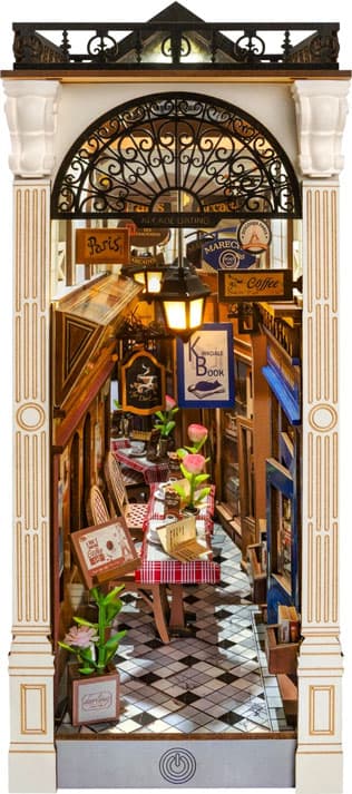 Book Nook "Arcade Dating"